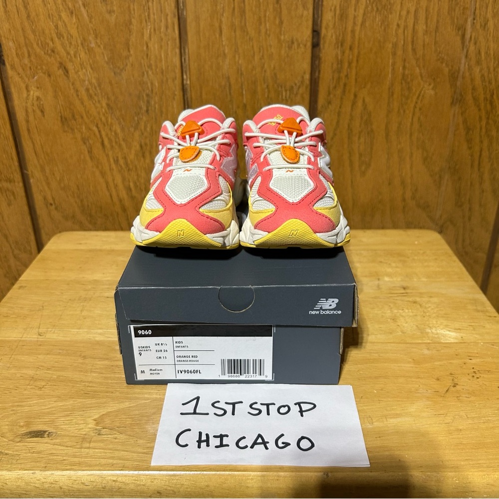 New Balance 9060 Fluorescent Orange Red TD IV9060FL Toddler Size 9C Sneakers NEW - Picture 2 of 8